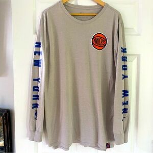 Nike New York Knicks Long Sleeve Tee Large